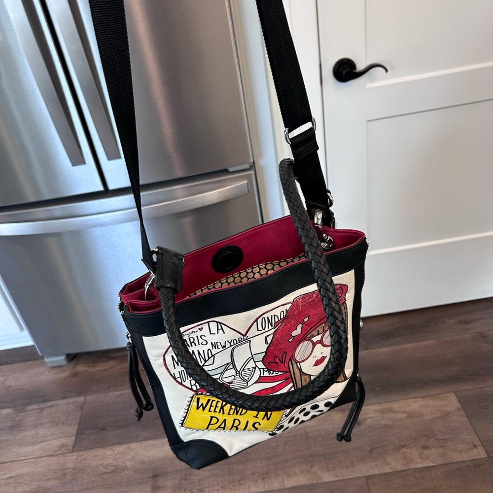 Brighton..Stylish Black and Red B
Bag..Weekend in Paris